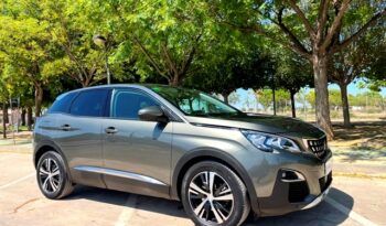 PEUGEOT 3008 ALLURE 1.2i 130CV 6 VELOCIDADES AÑO 2019 lleno