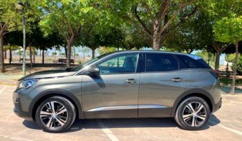 PEUGEOT 3008 ALLURE 1.2i 130CV 6 VELOCIDADES AÑO 2019 lleno