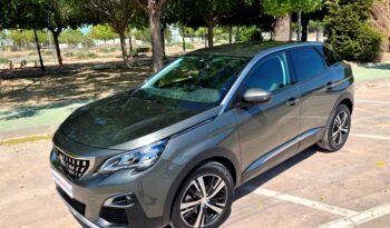 PEUGEOT 3008 ALLURE 1.2i 130CV 6 VELOCIDADES AÑO 2019 lleno