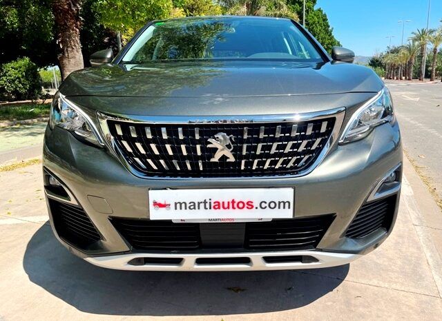 PEUGEOT 3008 ALLURE 1.2i 130CV 6 VELOCIDADES AÑO 2019 lleno