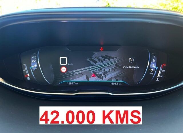 PEUGEOT 3008 ALLURE 1.2i 130CV 6 VELOCIDADES AÑO 2019 lleno