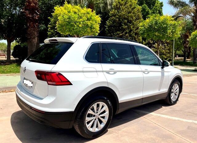 VOLKSWAGEN TIGUAN ADVANCE 2.0TDi 150CV AÑO 2019 lleno