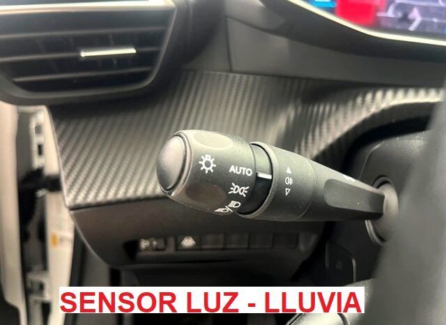 PEUGEOT 2008 ALLURE 1.5HDI 100CV 6 VELOCIDADES AÑO 2021 lleno