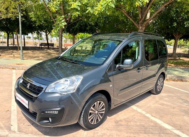 PEUGEOT PARTNER TEPEE 1.6HDI 100CV 5 PLAZAS AÑO 2017 lleno