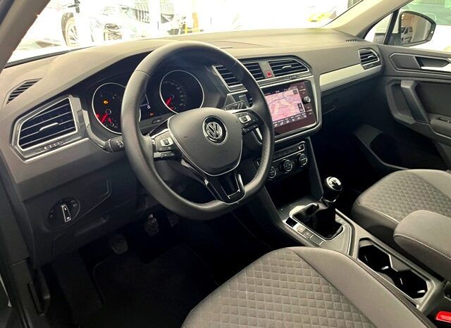 VOLKSWAGEN TIGUAN ADVANCE 2.0TDi 150CV AÑO 2019 lleno