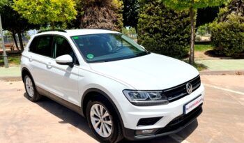 VOLKSWAGEN TIGUAN ADVANCE 2.0TDi 150CV AÑO 2019 lleno