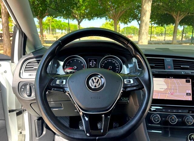 VOLKSWAGEN GOLF READY2GO 1.0TSi 115CV 6 VELOCIDADES AÑO 12-2019 lleno