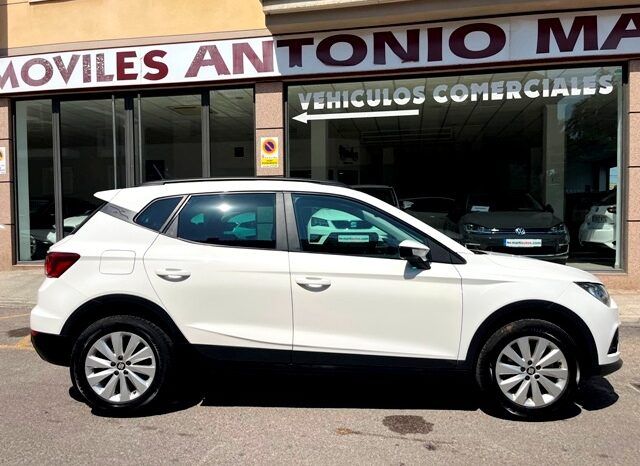 SEAT ARONA STYLE 1.0TSi 95CV AÑO 2019 lleno