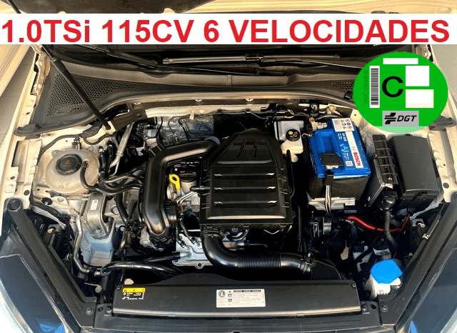 VOLKSWAGEN GOLF READY2GO 1.0TSi 115CV 6 VELOCIDADES AÑO 12-2019 lleno