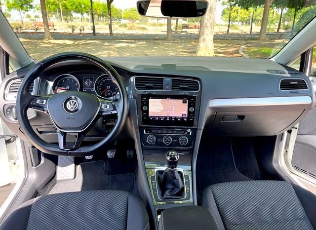 VOLKSWAGEN GOLF READY2GO 1.0TSi 115CV 6 VELOCIDADES AÑO 12-2019 lleno