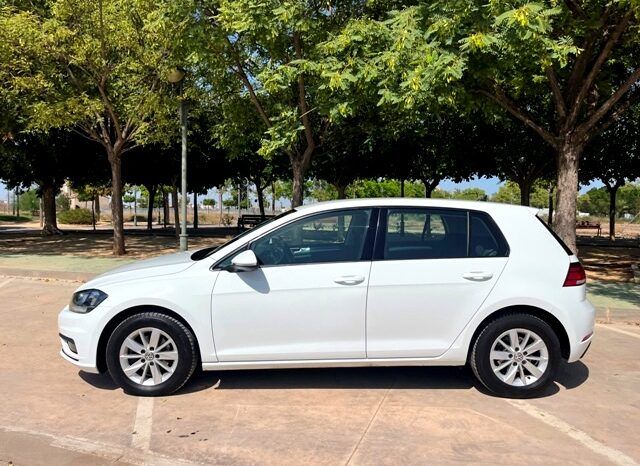 VOLKSWAGEN GOLF READY2GO 1.0TSi 115CV 6 VELOCIDADES AÑO 12-2019 lleno