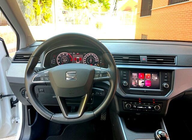 SEAT ARONA STYLE 1.0TSi 95CV AÑO 2019 lleno