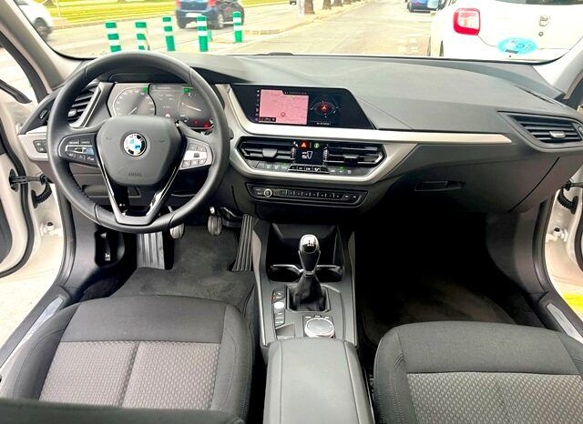 BMW 116D BUSINESS 115D AÑO 2020 lleno