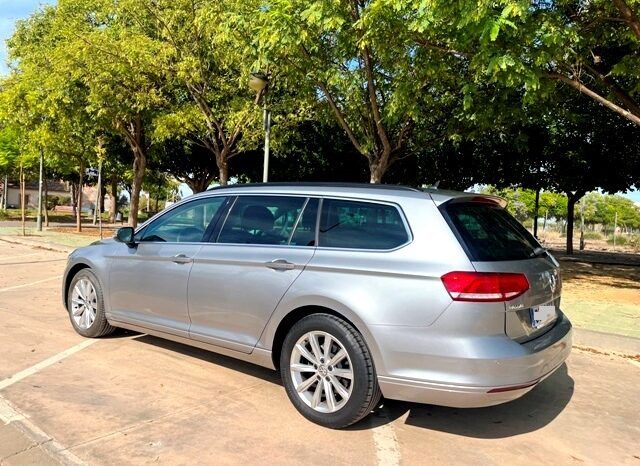 VOLKSWAGEN PASSAT VARIANT ADVANCE 2.0TDi 150CV AÑO 2019 lleno