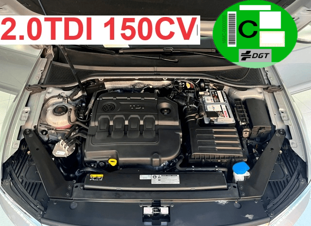 VOLKSWAGEN PASSAT VARIANT ADVANCE 2.0TDi 150CV AÑO 2019 lleno