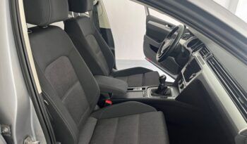 VOLKSWAGEN PASSAT VARIANT ADVANCE 2.0TDi 150CV AÑO 2019 lleno