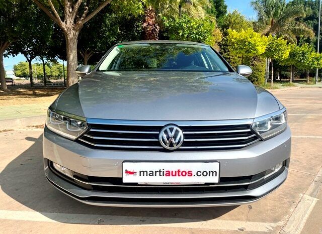 VOLKSWAGEN PASSAT VARIANT ADVANCE 2.0TDi 150CV AÑO 2019 lleno