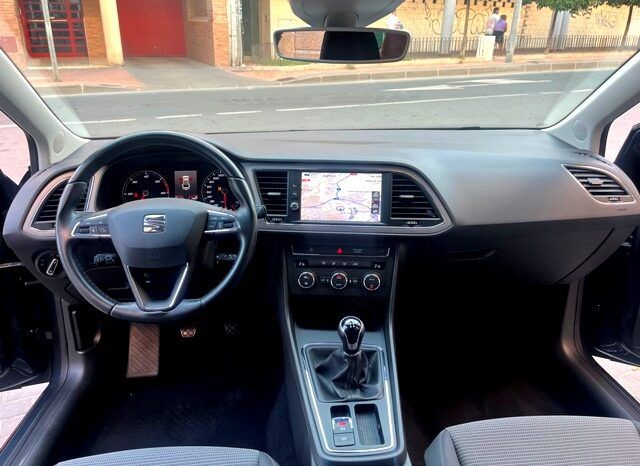 SEAT LEON ST STYLE EDITION NAVI 1.6TDi 115CV AÑO 2020 lleno