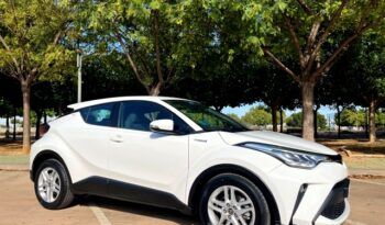 TOYOTA CHR ACTIVE 125H HYBRID MODELO 2021 lleno