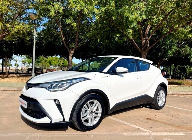 TOYOTA CHR ACTIVE 125H HYBRID MODELO 2021 lleno