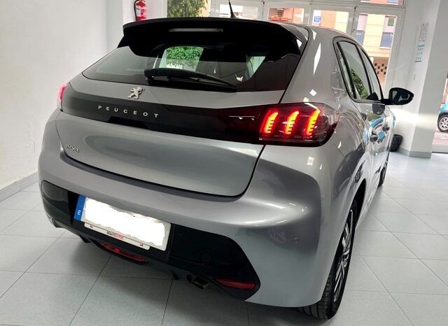 PEUGEOT 208 ALLURE 1.2i 100CV 6 VELOCIDADES AÑO 2020 lleno