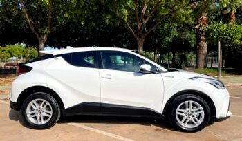 TOYOTA CHR ACTIVE 125H HYBRID MODELO 2021 lleno