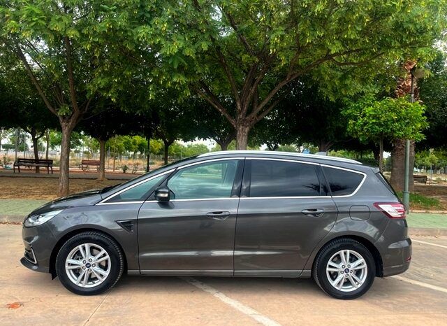 FORD S MAX TITANIUM 2.0TDCi 150CV AÑO 2020 lleno