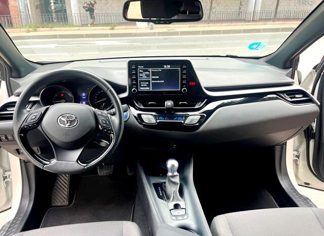 TOYOTA CHR ACTIVE 125H HYBRID MODELO 2021 lleno