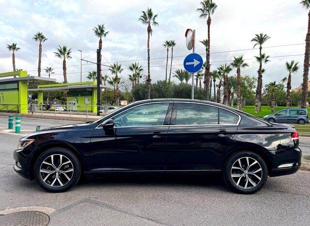 VOLKSWAGEN PASSAT ADVANCE 2.0TDi 150CV AÑO 2019 lleno