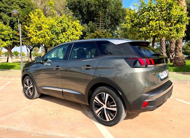 PEUGEOT 3008 1.2i 130CV ALLURE AÑO 2019 lleno