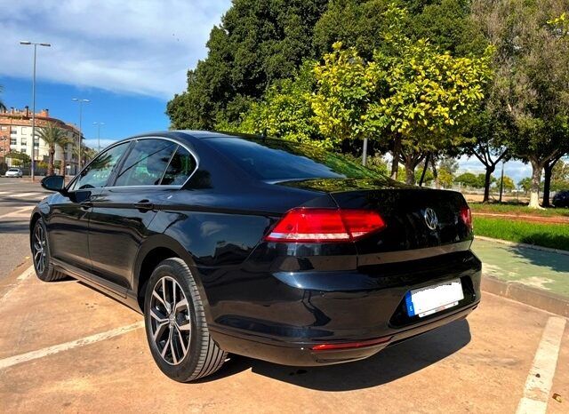 VOLKSWAGEN PASSAT ADVANCE 2.0TDi 150CV AÑO 2019 lleno