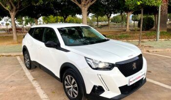 PEUGEOT 2008 ACTIVE 1.2i 100CV 6 VELOCIDADES AÑO 2022 lleno