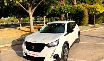 PEUGEOT 2008 ACTIVE 1.2i 100CV 6 VELOCIDADES MODELO 2022 lleno