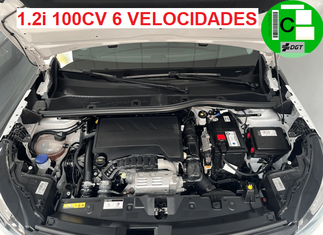 PEUGEOT 2008 ACTIVE 1.2i 100CV 6 VELOCIDADES AÑO 2022 lleno