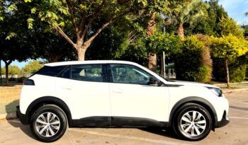 PEUGEOT 2008 ACTIVE 1.2i 100CV 6 VELOCIDADES MODELO 2022 lleno