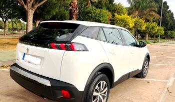 PEUGEOT 2008 ACTIVE 1.2i 100CV 6 VELOCIDADES AÑO 2022 lleno