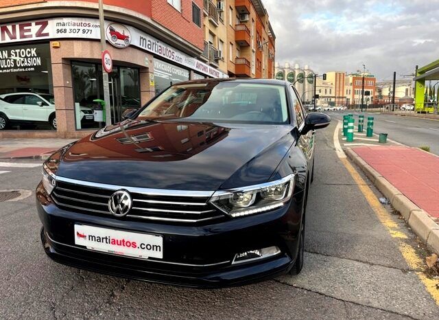 VOLKSWAGEN PASSAT ADVANCE 2.0TDi 150CV AÑO 2019 lleno