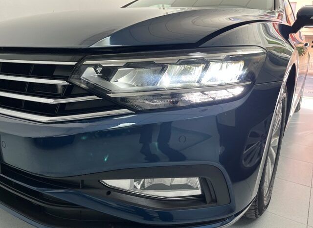 VOLKSWAGEN PASSAT 2.0TDi 122CV AUTOMATICO AÑO 2021 lleno