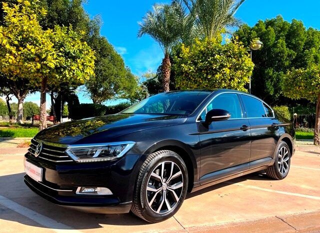 VOLKSWAGEN PASSAT ADVANCE 2.0TDi 150CV AÑO 2019 lleno