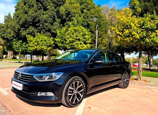 VOLKSWAGEN PASSAT ADVANCE 2.0TDi 150CV AÑO 2019 lleno