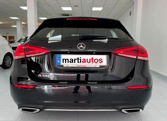 MERCEDES BENZ A180d AUTOMATICO MODELO 2019 lleno