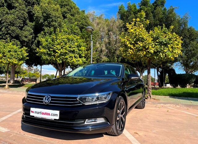 VOLKSWAGEN PASSAT ADVANCE 2.0TDi 150CV AÑO 2019 lleno