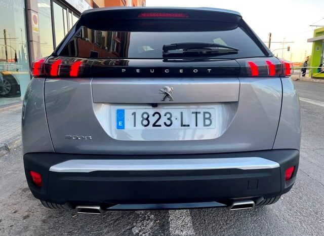 PEUGEOT 2008 ALLURE AT8 1.2i 130CV AÑO 2021 lleno