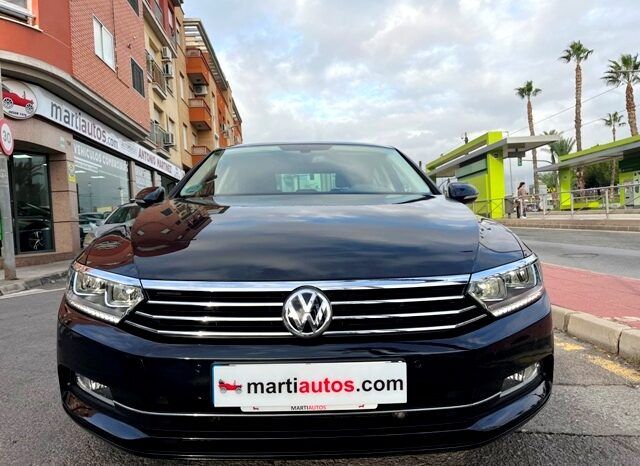 VOLKSWAGEN PASSAT ADVANCE 2.0TDi 150CV AÑO 2019 lleno