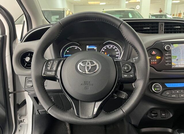 TOYOTA YARIS ACTIVE TECH HYBRID 1.5 100H AÑO 2019 lleno