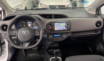 TOYOTA YARIS ACTIVE TECH HYBRID 1.5 100H AÑO 2019 lleno