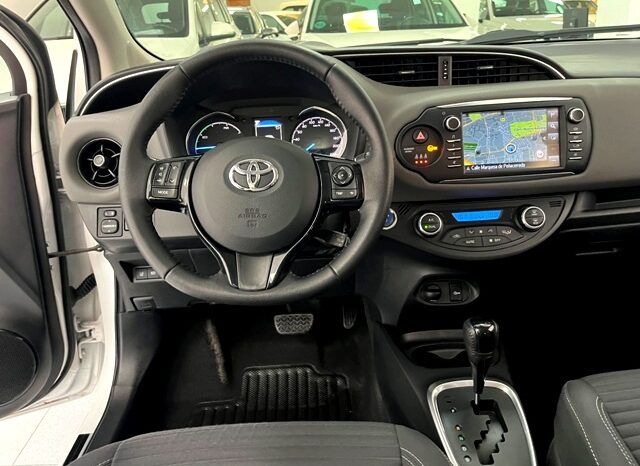 TOYOTA YARIS ACTIVE TECH HYBRID 1.5 100H AÑO 2019 lleno