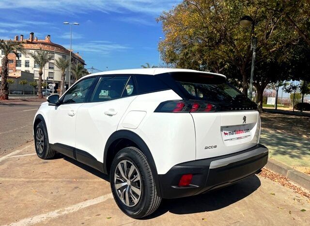PEUGEOT 2008 ACTIVE 1.2i 100CV 6 VELOCIDADES AÑO 12-2021 lleno