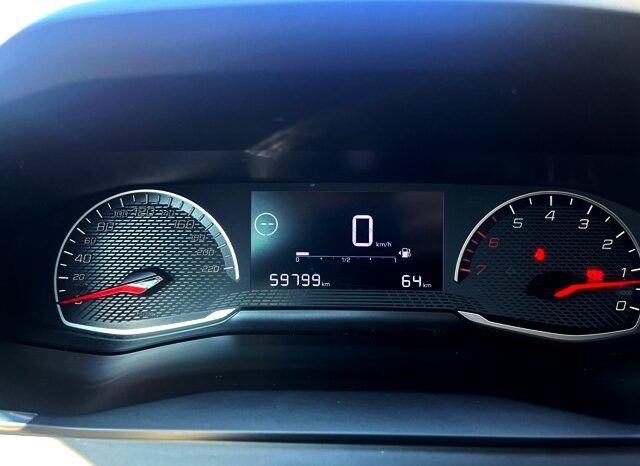 PEUGEOT 2008 ACTIVE 1.2i 100CV 6 VELOCIDADES AÑO 12-2021 lleno