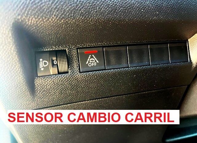 PEUGEOT 2008 ACTIVE 1.2i 100CV 6 VELOCIDADES AÑO 12-2021 lleno